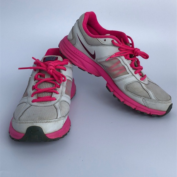 NIKE Women’s Air Relentless 3 Running, size 7 - Picture 8 of 8
